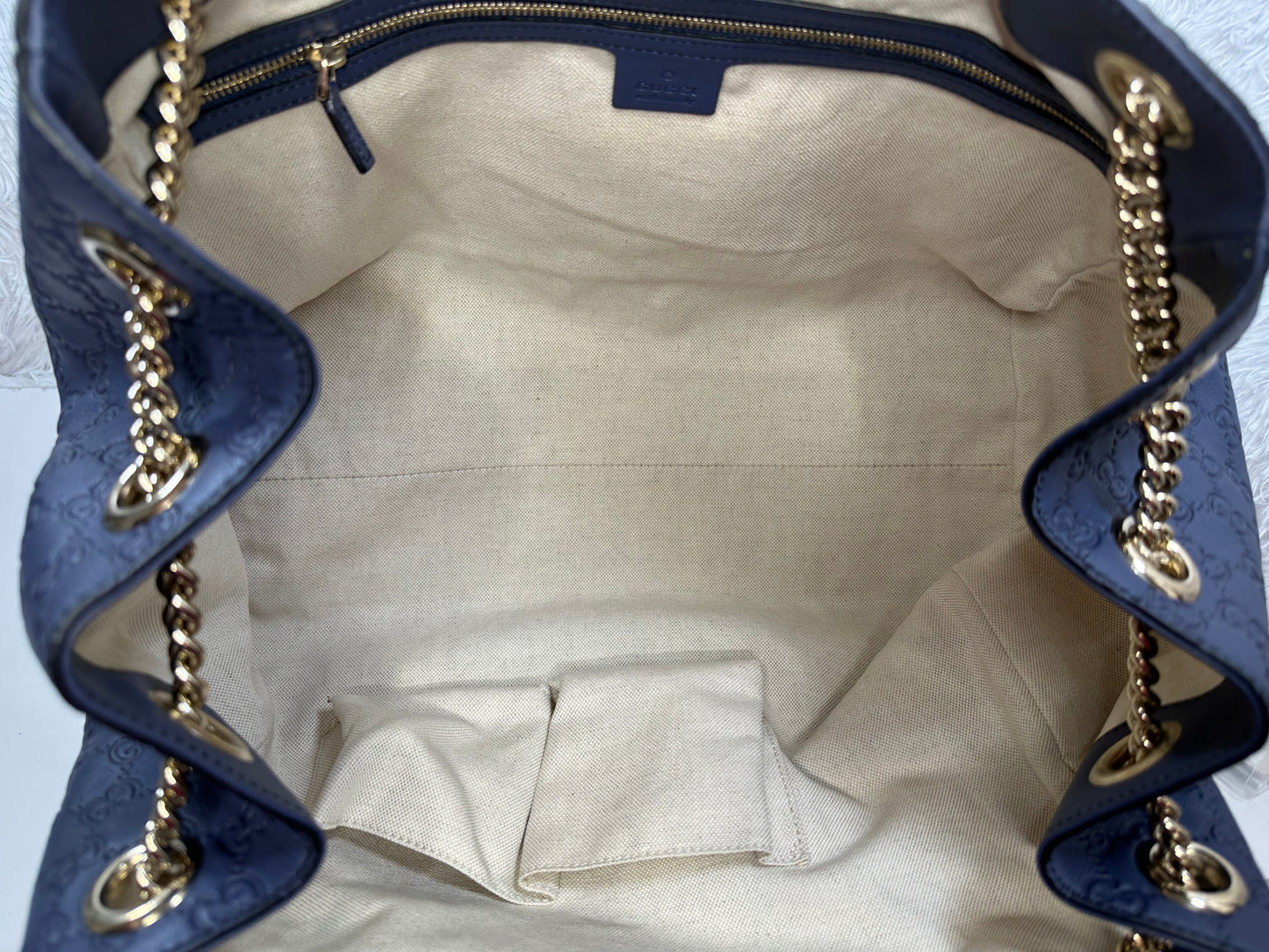 GUCCI Emily Hobo (Large)