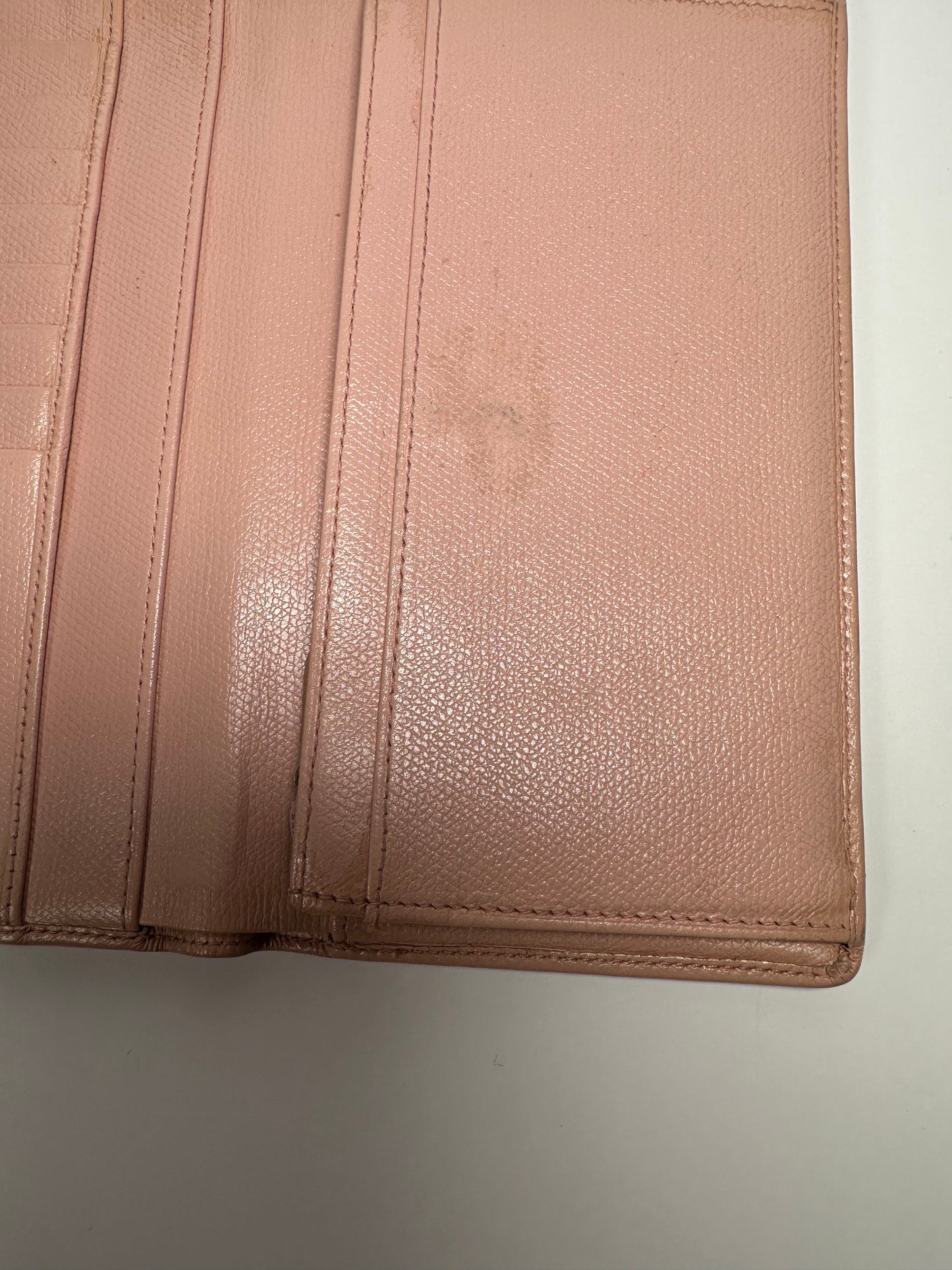 CHANEL Coco Button Wallet