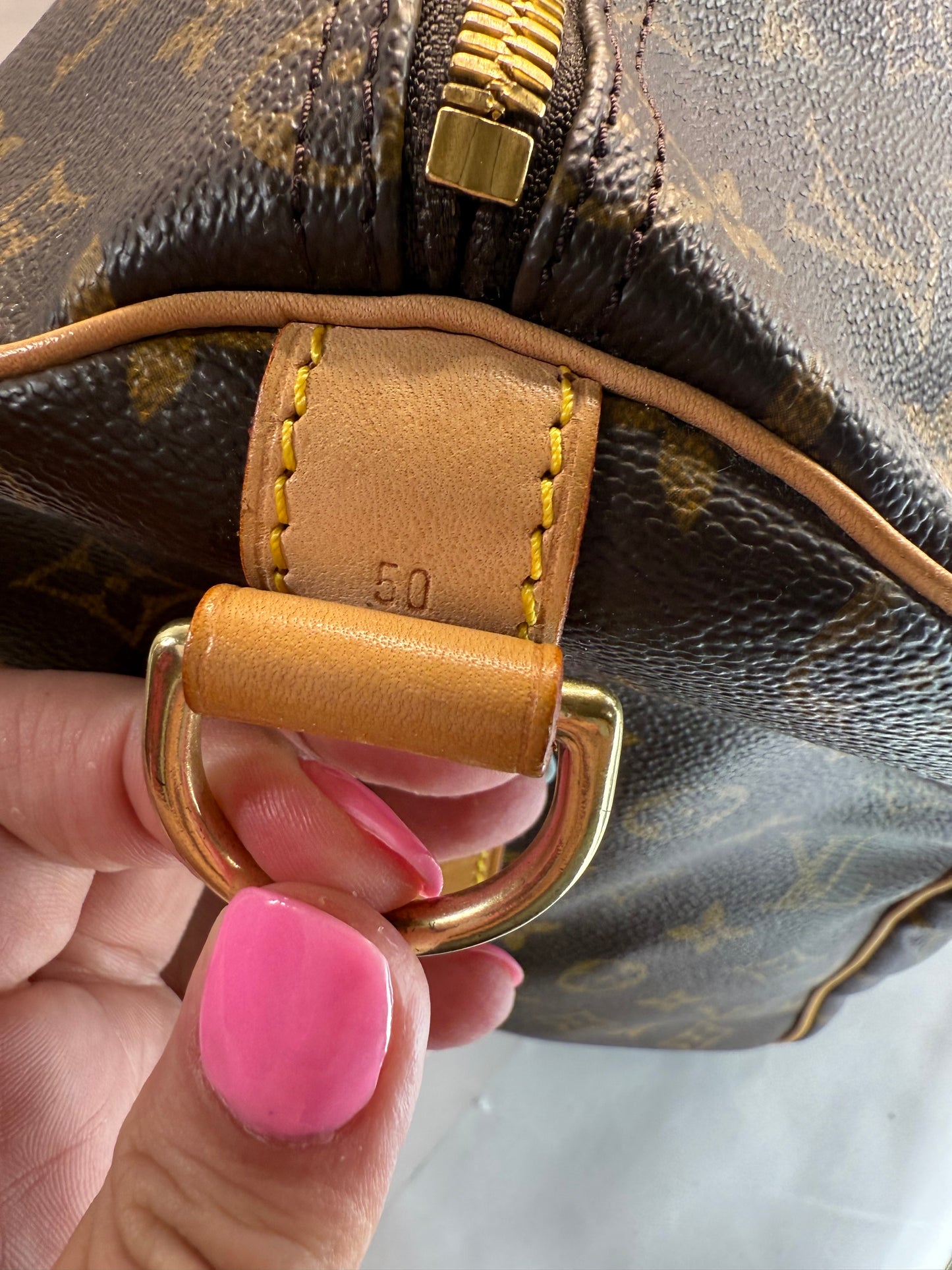 LOUIS VUITTON Keepall Bandouliere Monogram Canvas 50