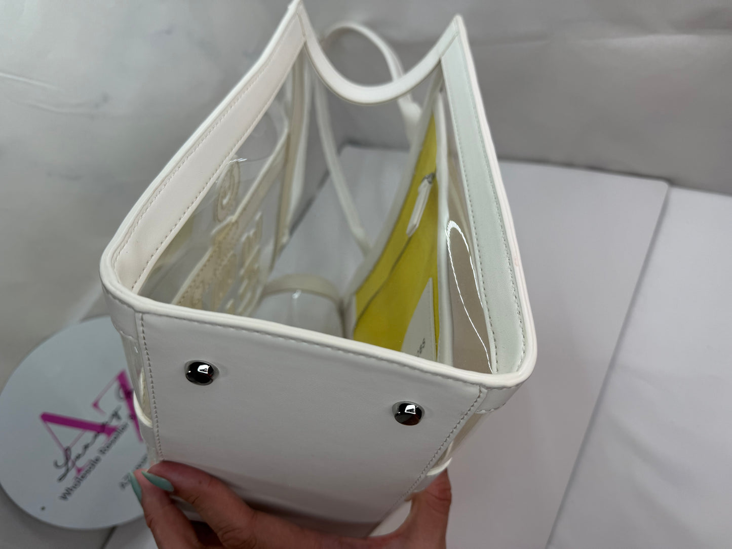 MARC JACOBS- The Tote Bag Medium