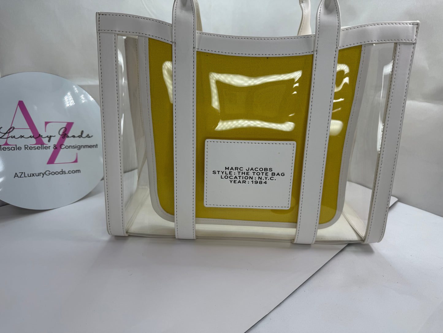 MARC JACOBS- The Tote Bag Medium