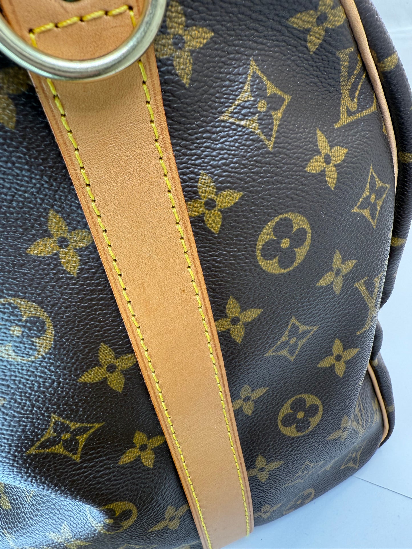 LOUIS VUITTON Keepall Bandouliere Monogram Canvas 50