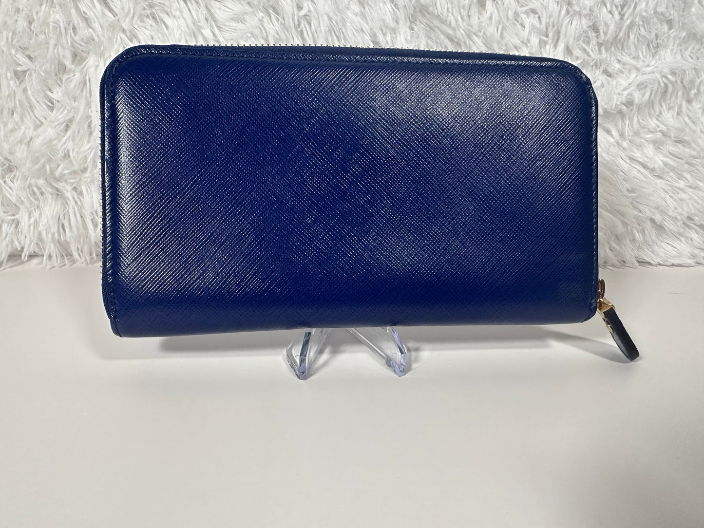 FERRAGAMO Long Zippy Wallet- Blue