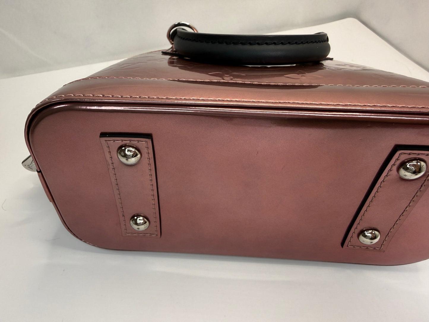 LOUIS VUITTON Alma BB Rose Cuivre (2017)