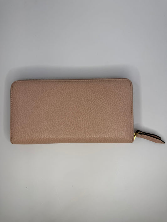 GUCCI Calfskin Wallet Pink