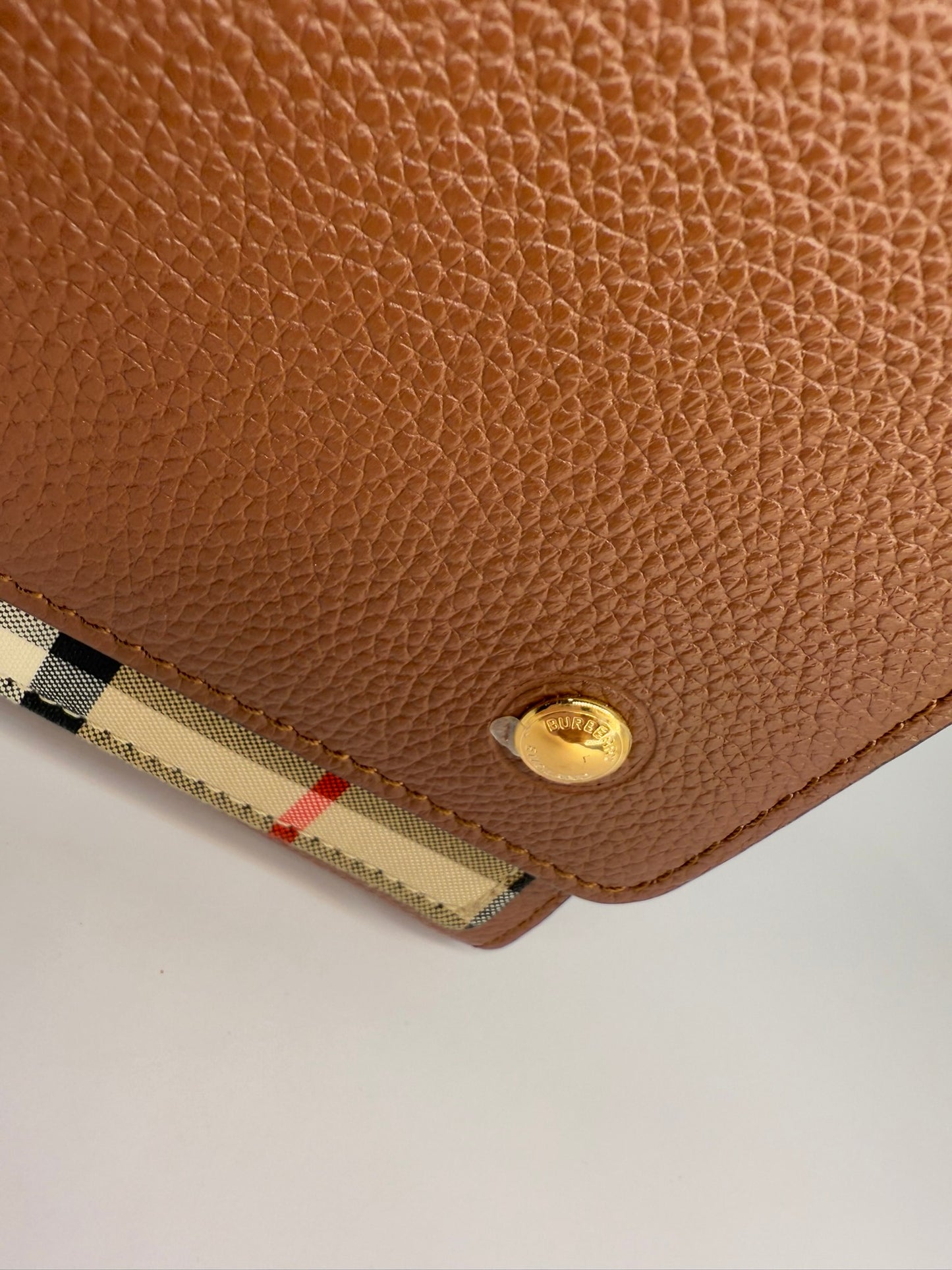 BURBERRY Note Medium Vintage Check