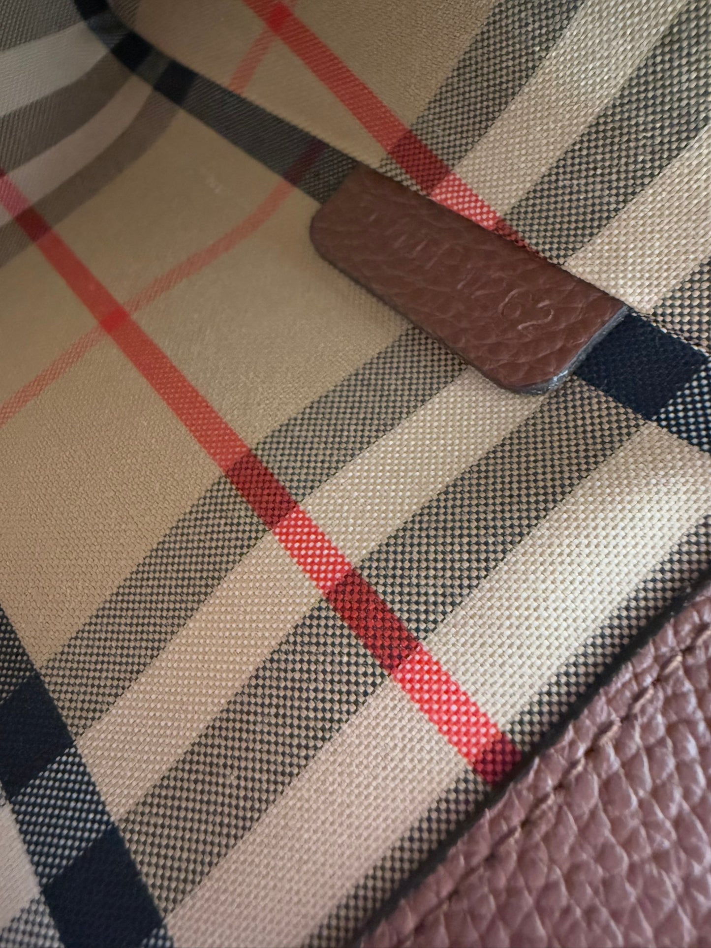 BURBERRY Note Medium Vintage Check