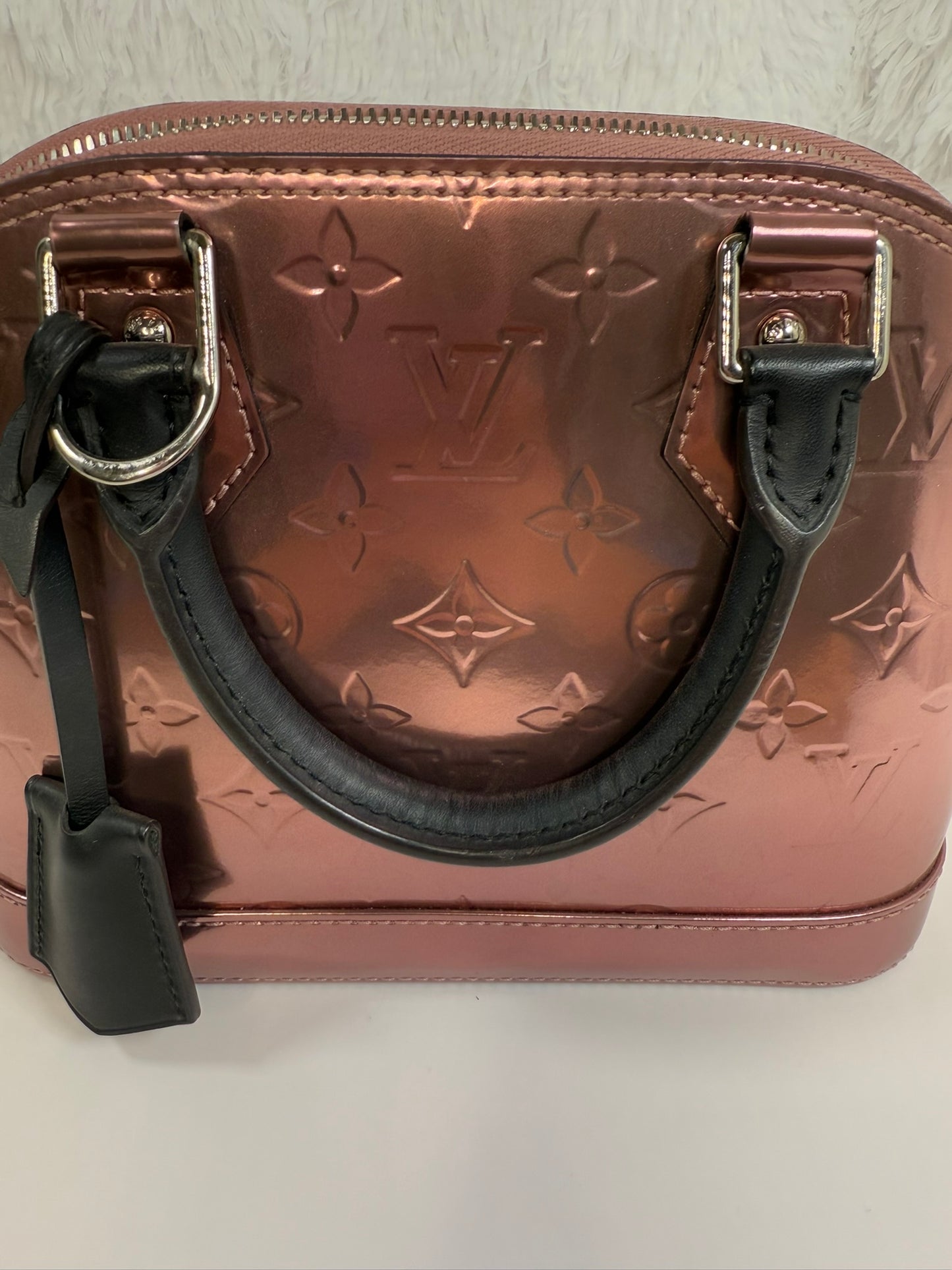 LOUIS VUITTON Alma BB Rose Cuivre (2017)
