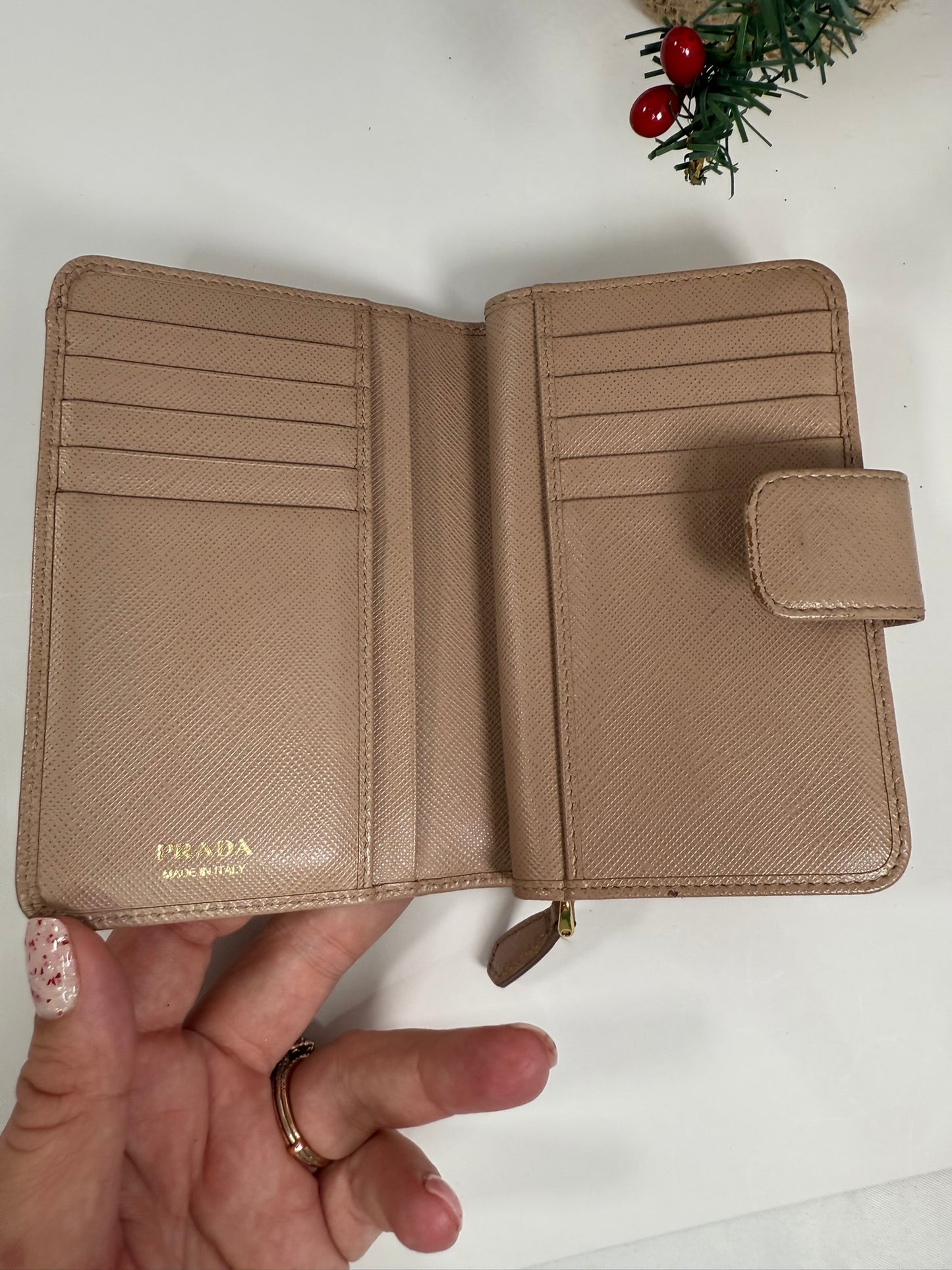 PRADA Compact Saffiano Wallet