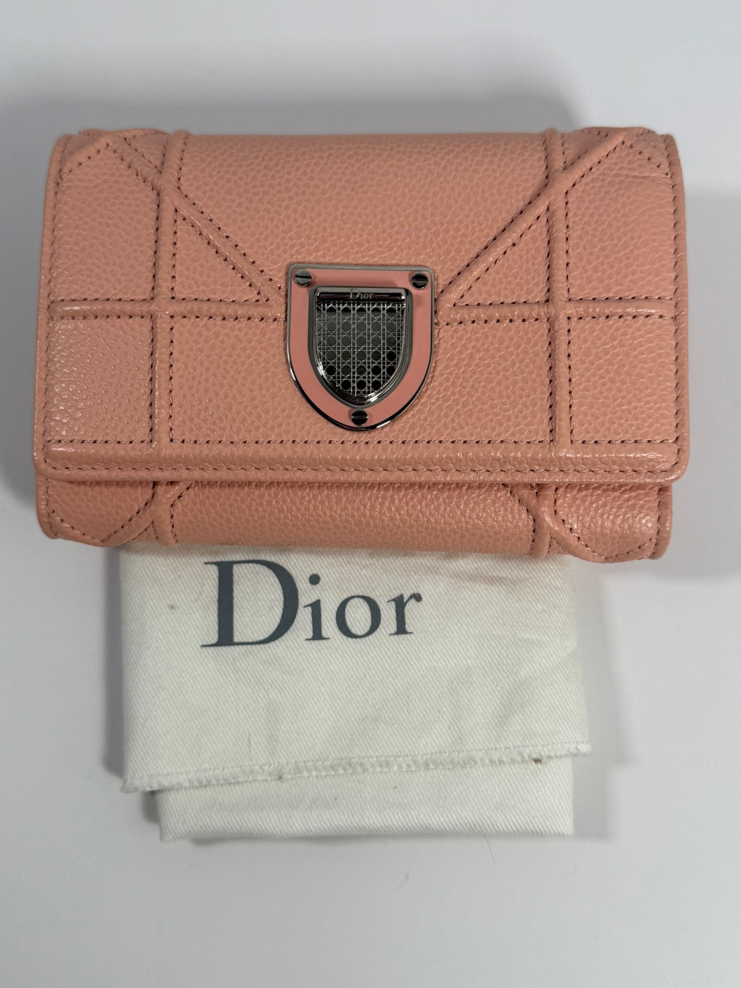 DIOR Diorama Trifold Wallet Blush Color