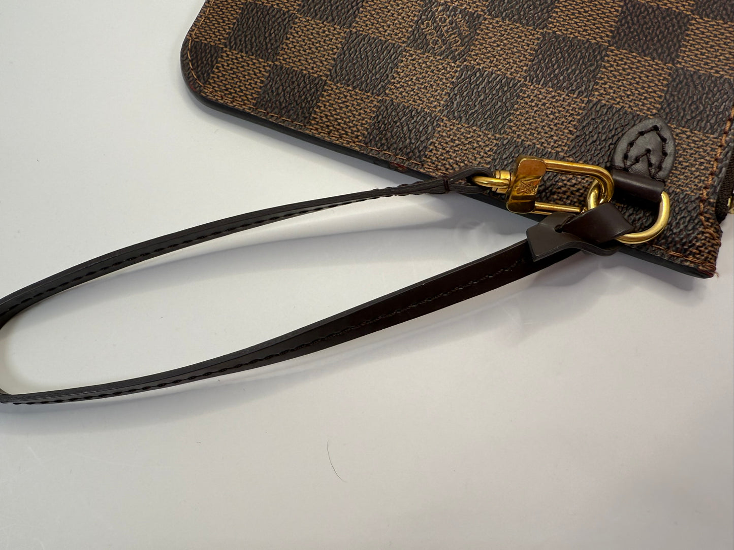 LOUIS VUITTON Neverful Pouch Damier Ebene