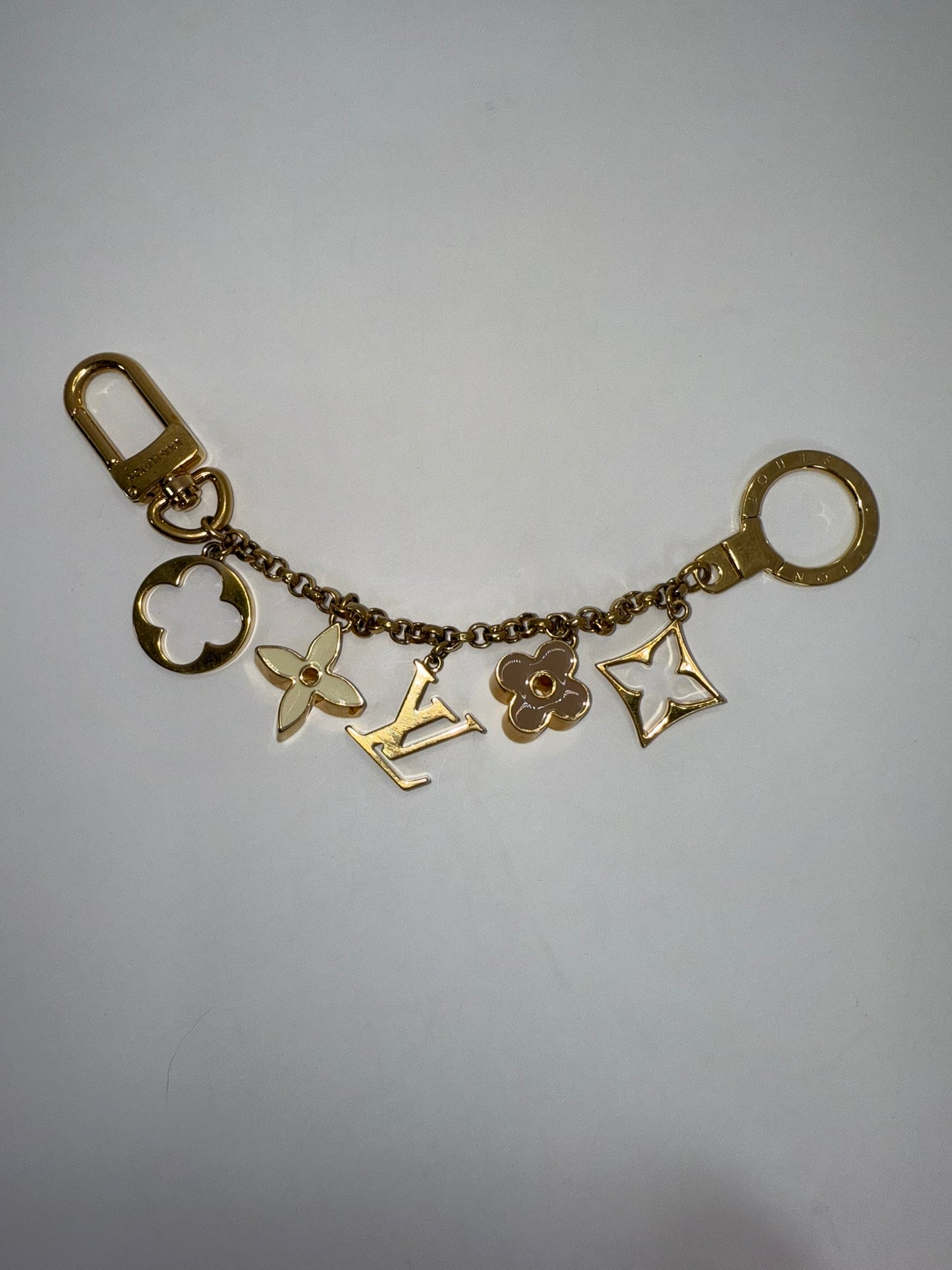 LOUIS VUITTON Charm Le Fleur Chain Charm
