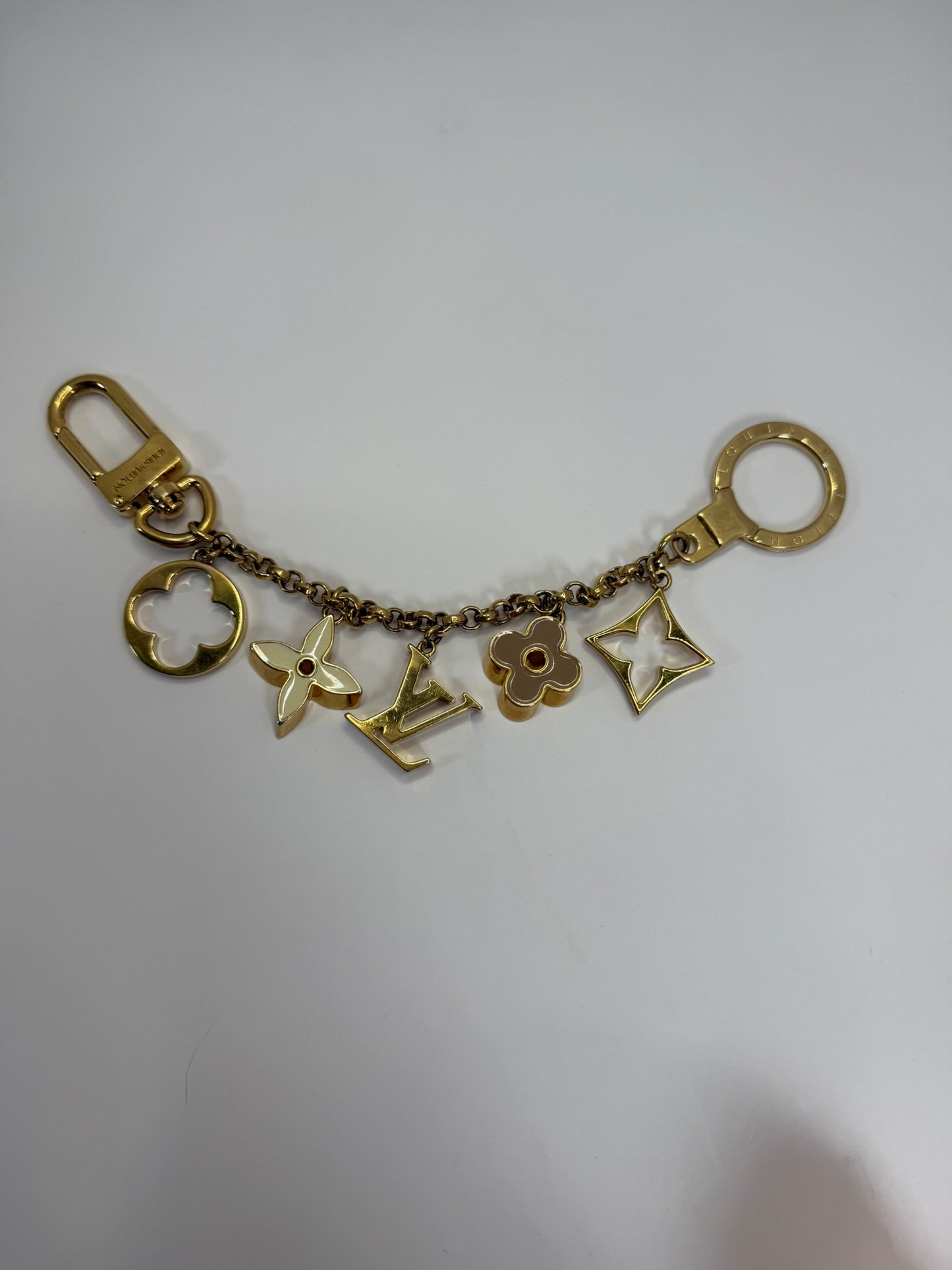 LOUIS VUITTON Charm Le Fleur Chain Charm