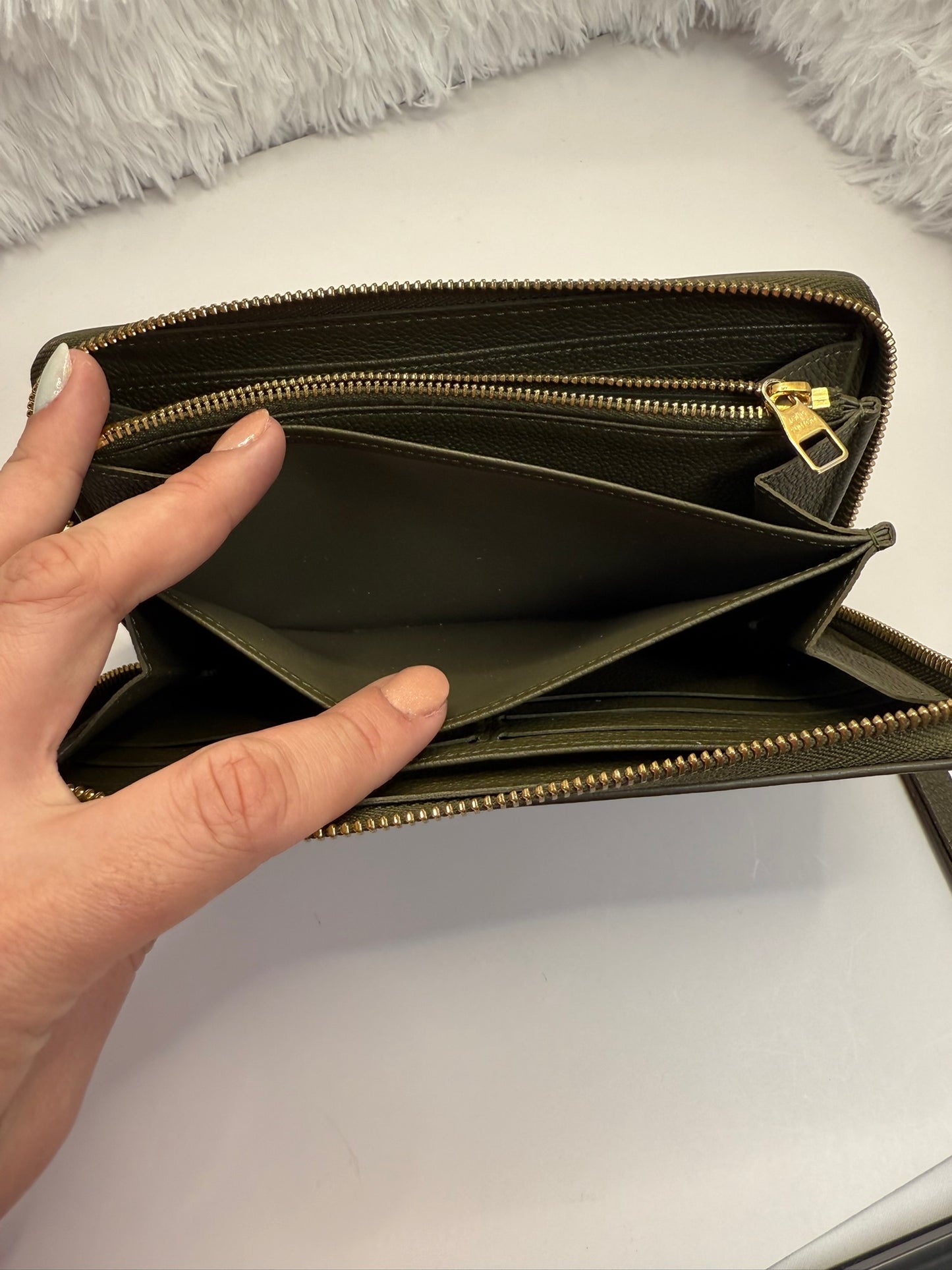 LOUIS VUITTON Olive and Pink Whipstitch Monogram Empreinte Leather Wallet