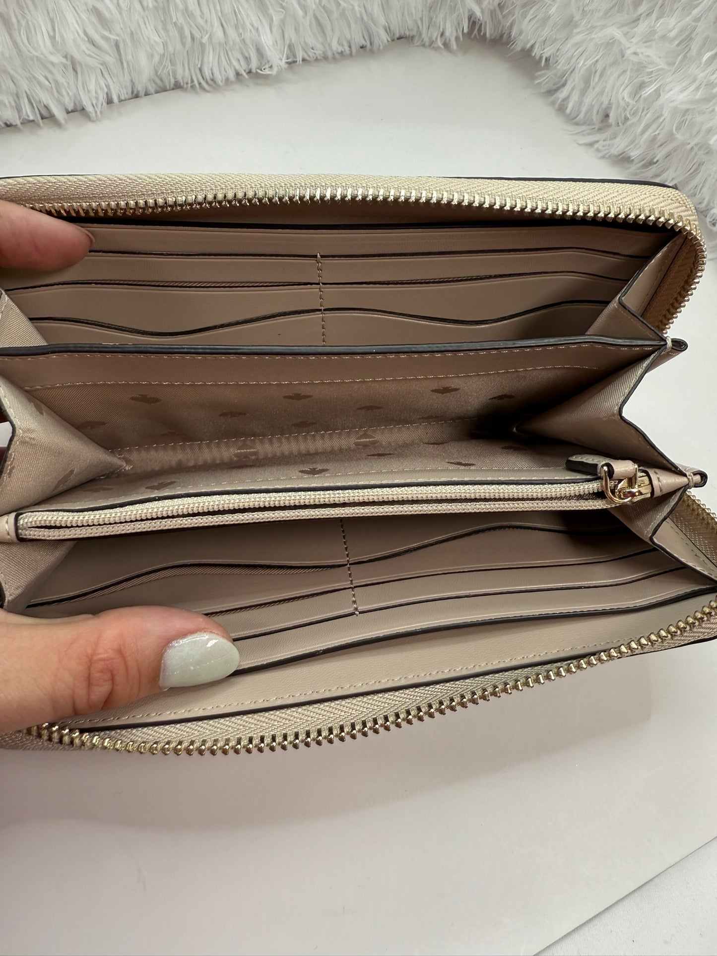 KATE SPADE White/Beige Wallet