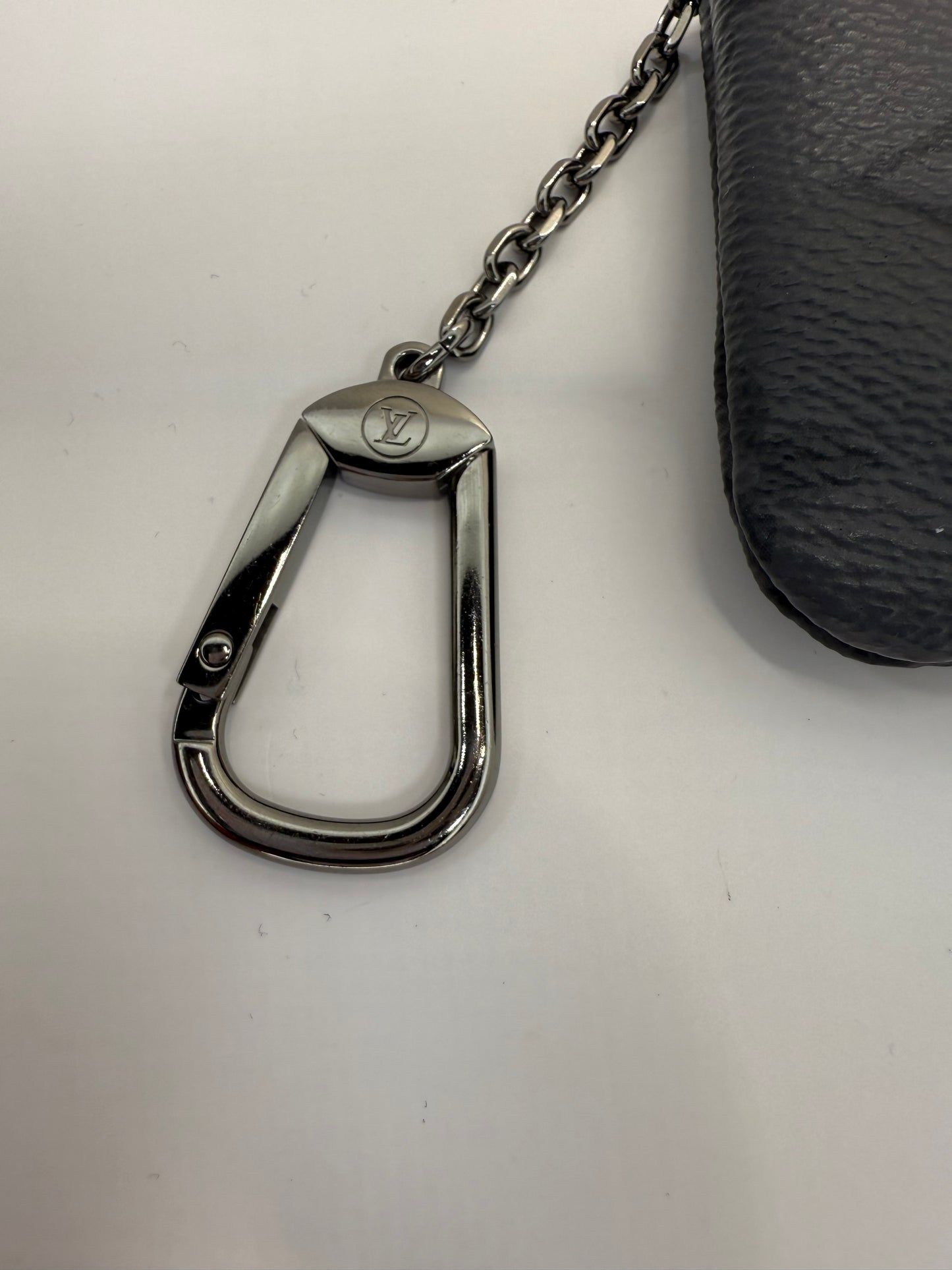 LOUIS VUITTON Key Pouch Monogram Eclipse
