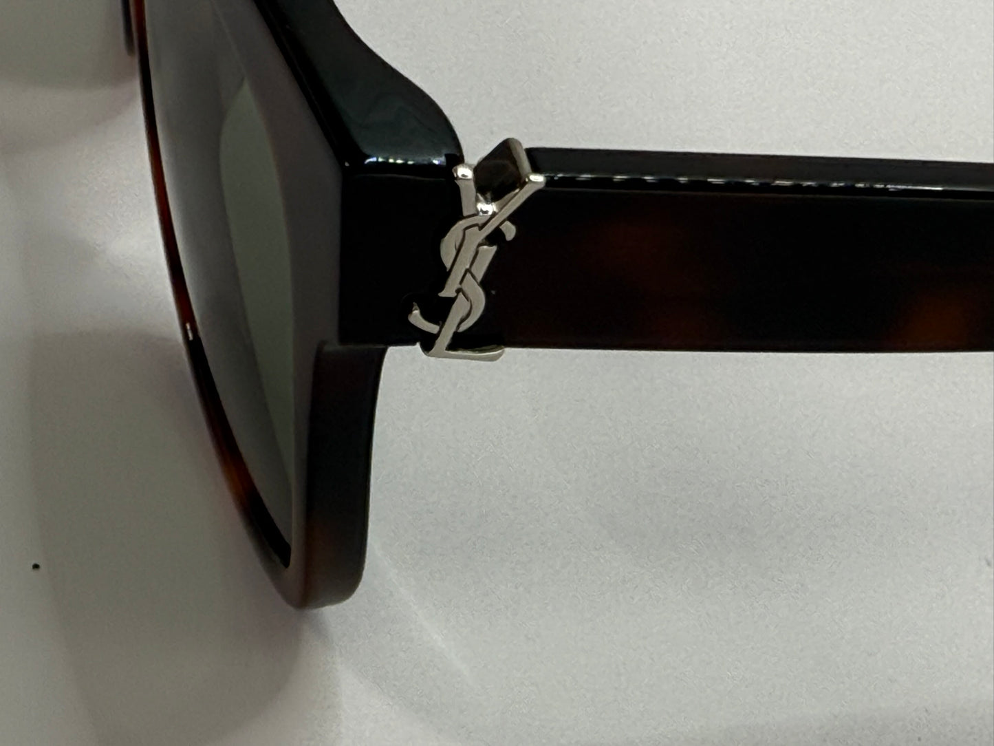 SAINT LAURENT Sunglasses Tortoise