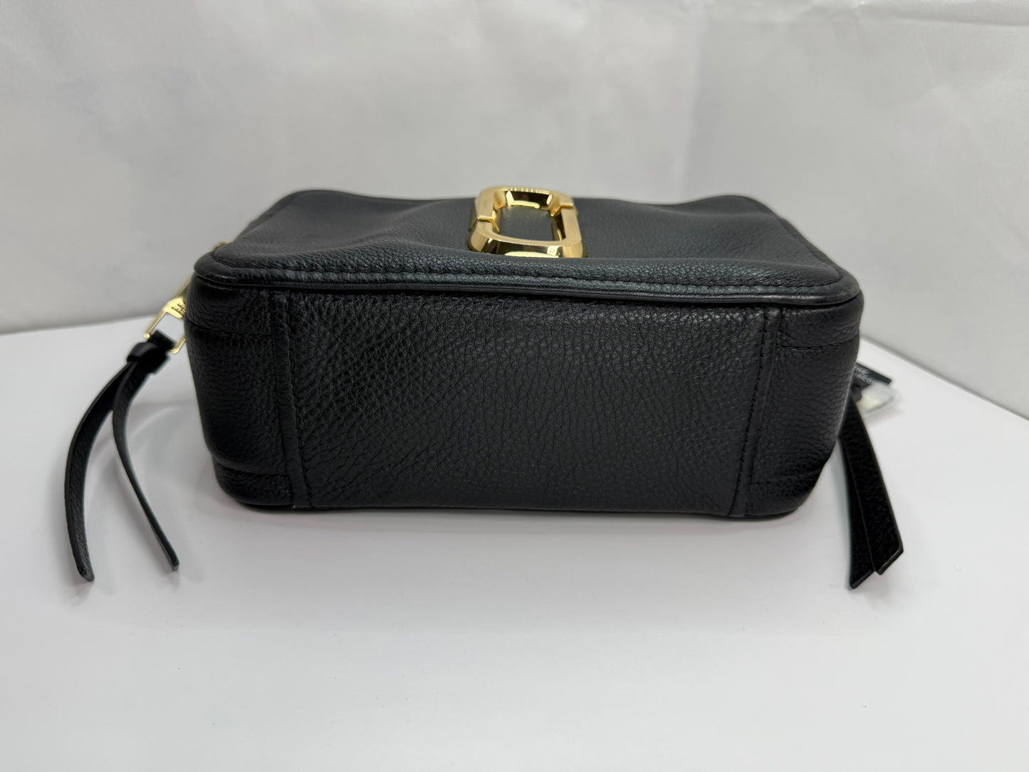 MARC JACOBS The Softshot 21 Leather Crossbody