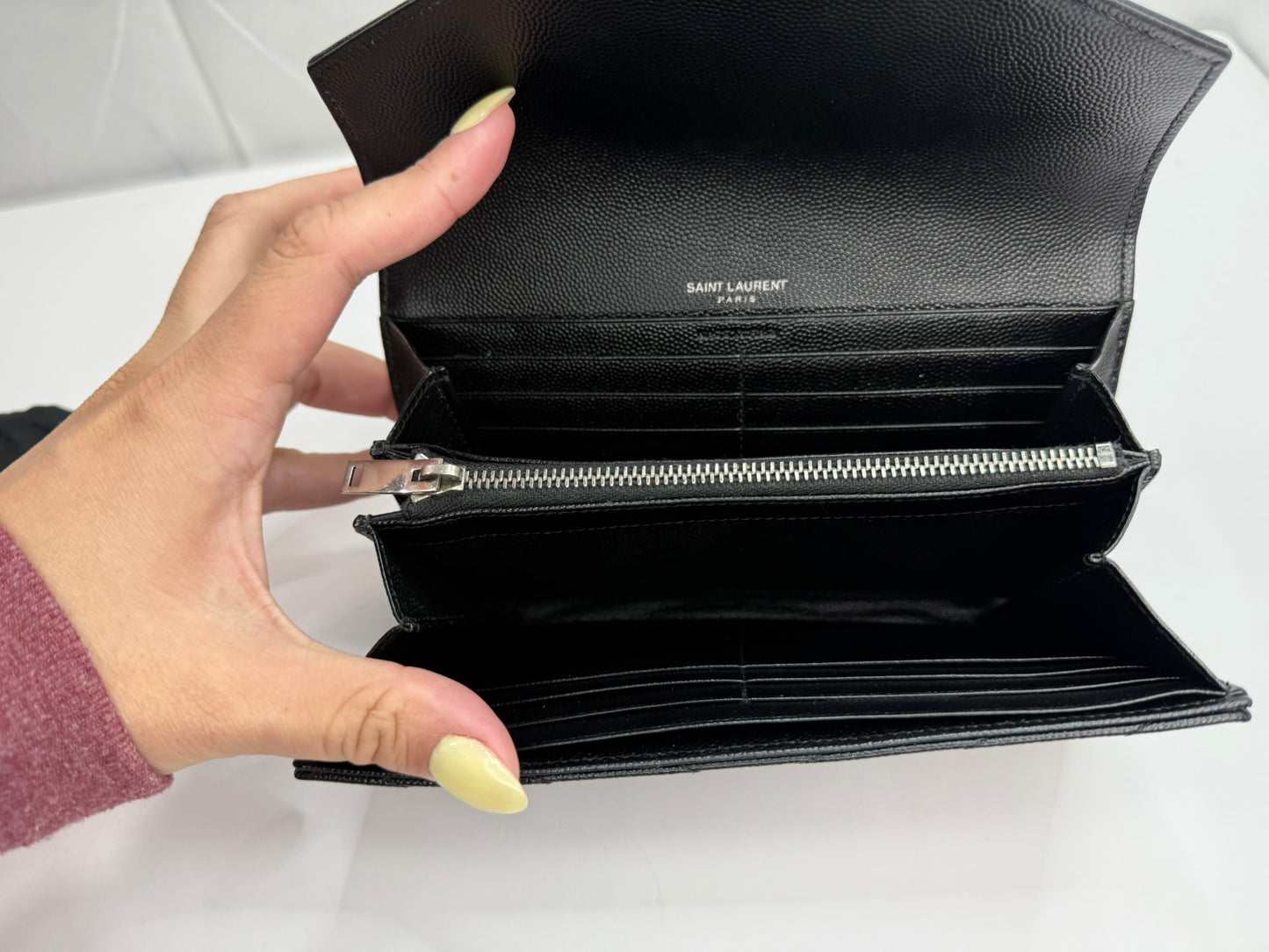 SAINT LAURENT Grain De Poudre Matelasse Chevron Monogram Flap Wallet Black
