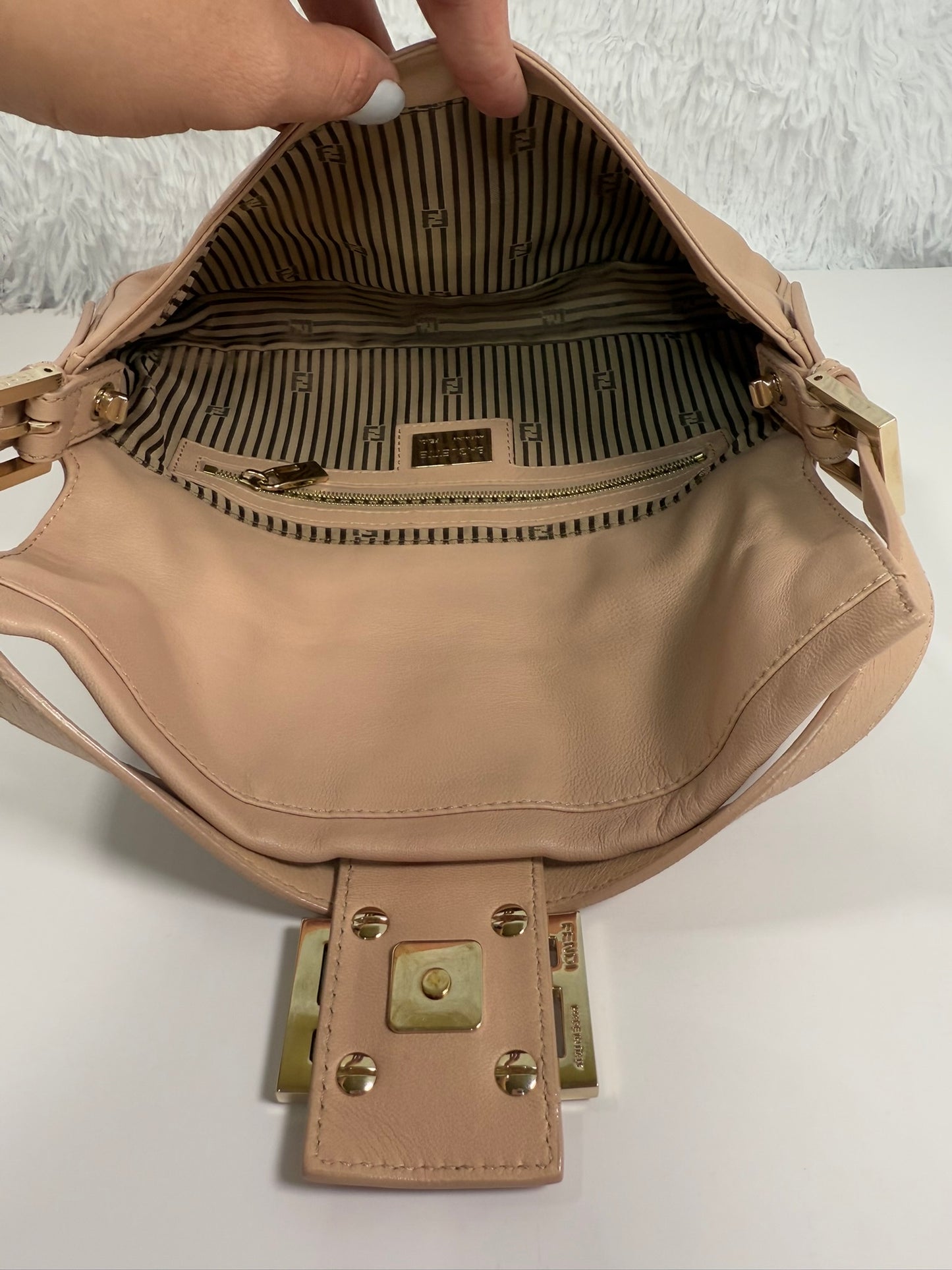 FENDI Mamma Baguette