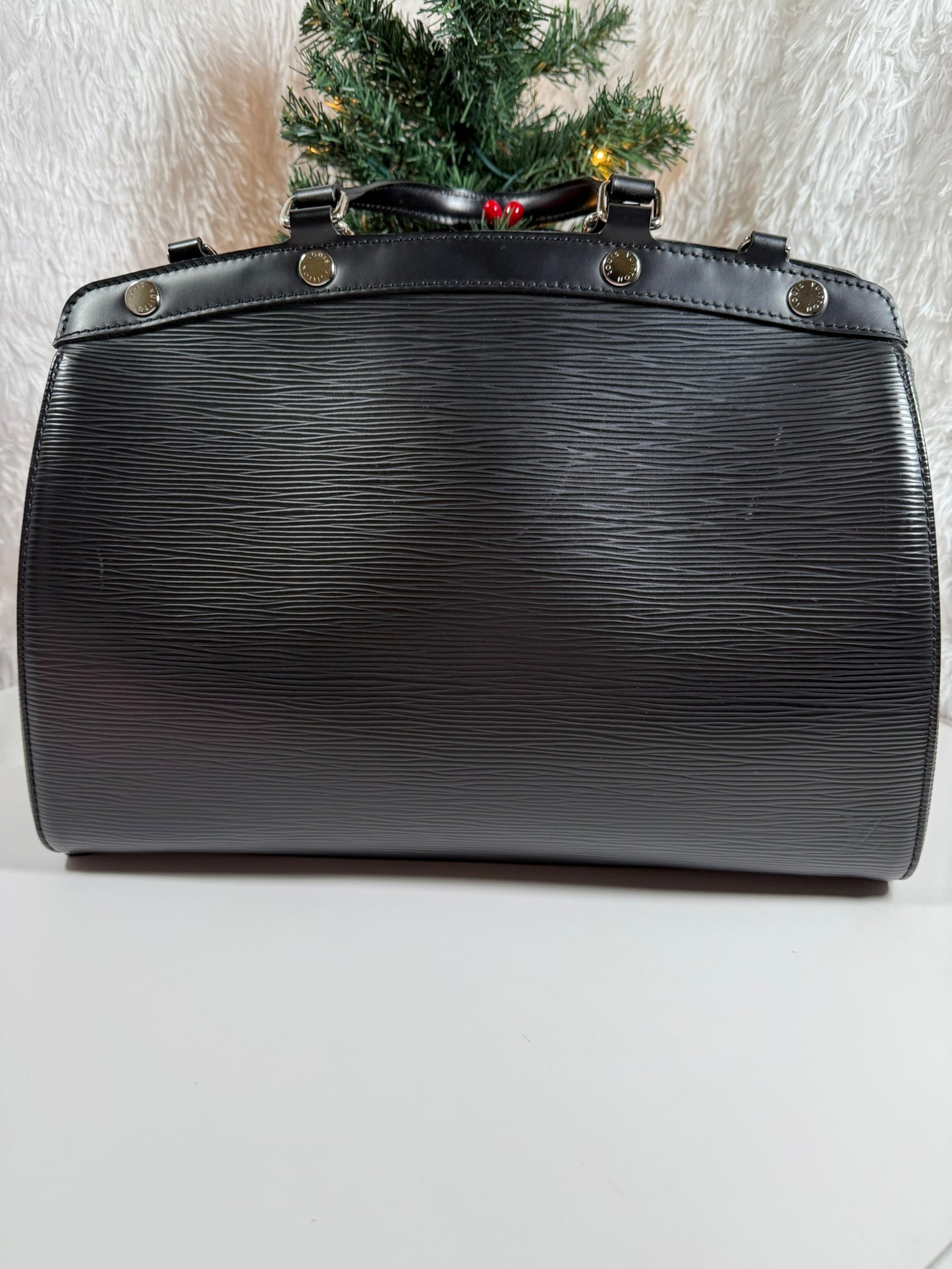 LOUIS VUITTON Brea EPI Black