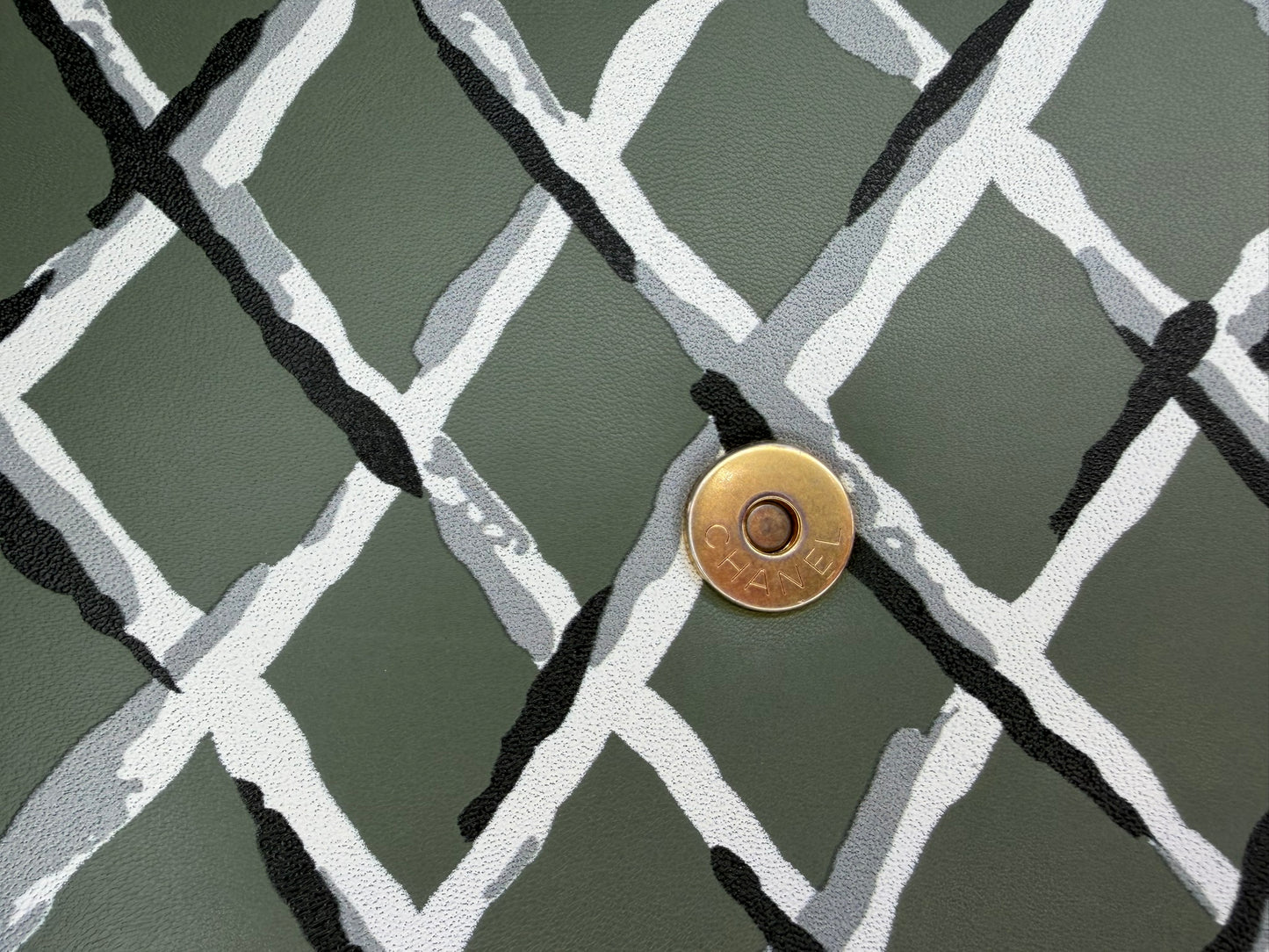 CHANEL 2018 Paris- Greece Painted Clutch