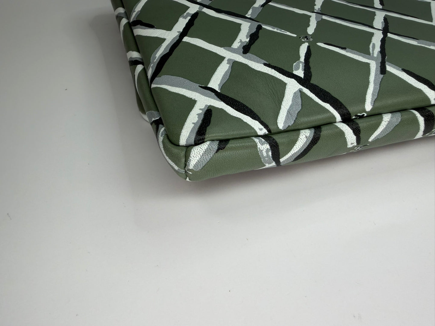 CHANEL 2018 Paris- Greece Painted Clutch